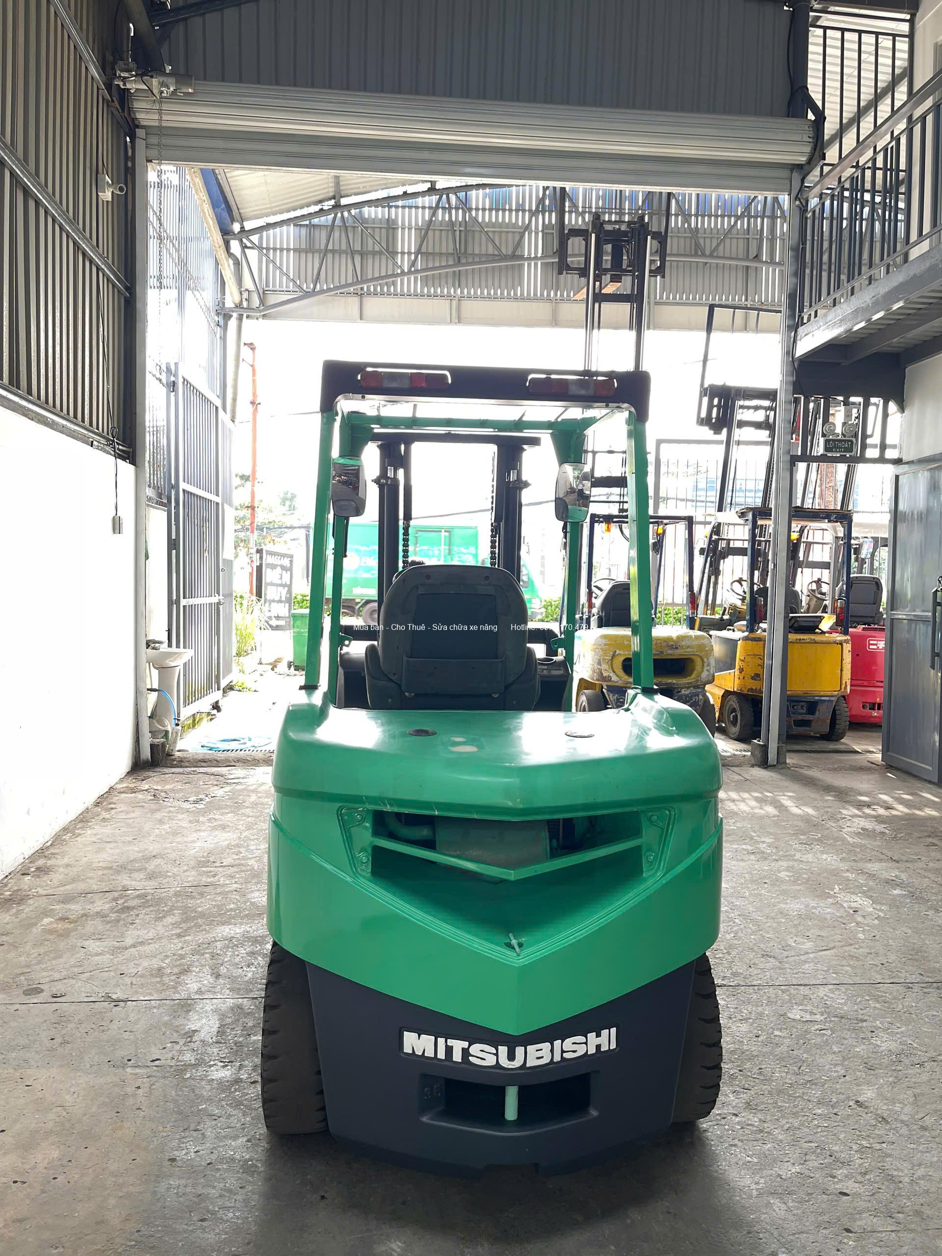 XE NÂNG DẦU MITSUBISHI FD35AT 4 z6011111549158 b3e6524459635e6fad0ce7b093f07857