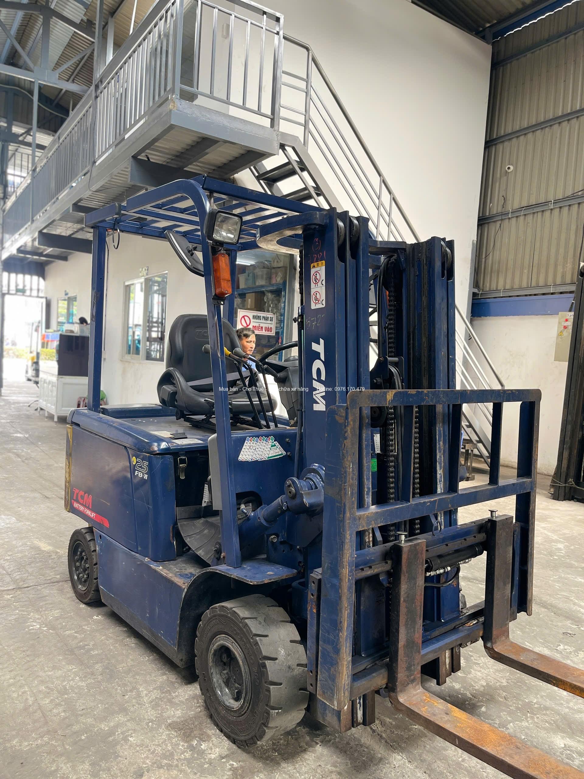 Xe nâng điện TCM FB25-7 4 z6640472863378 a9d43462b1ff99b98faf607472e88426