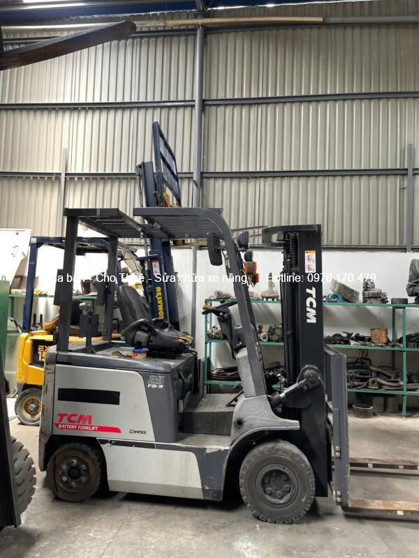 Xe nâng điện TCM FB25-7 Xe nâng điện TCM FB25-7
