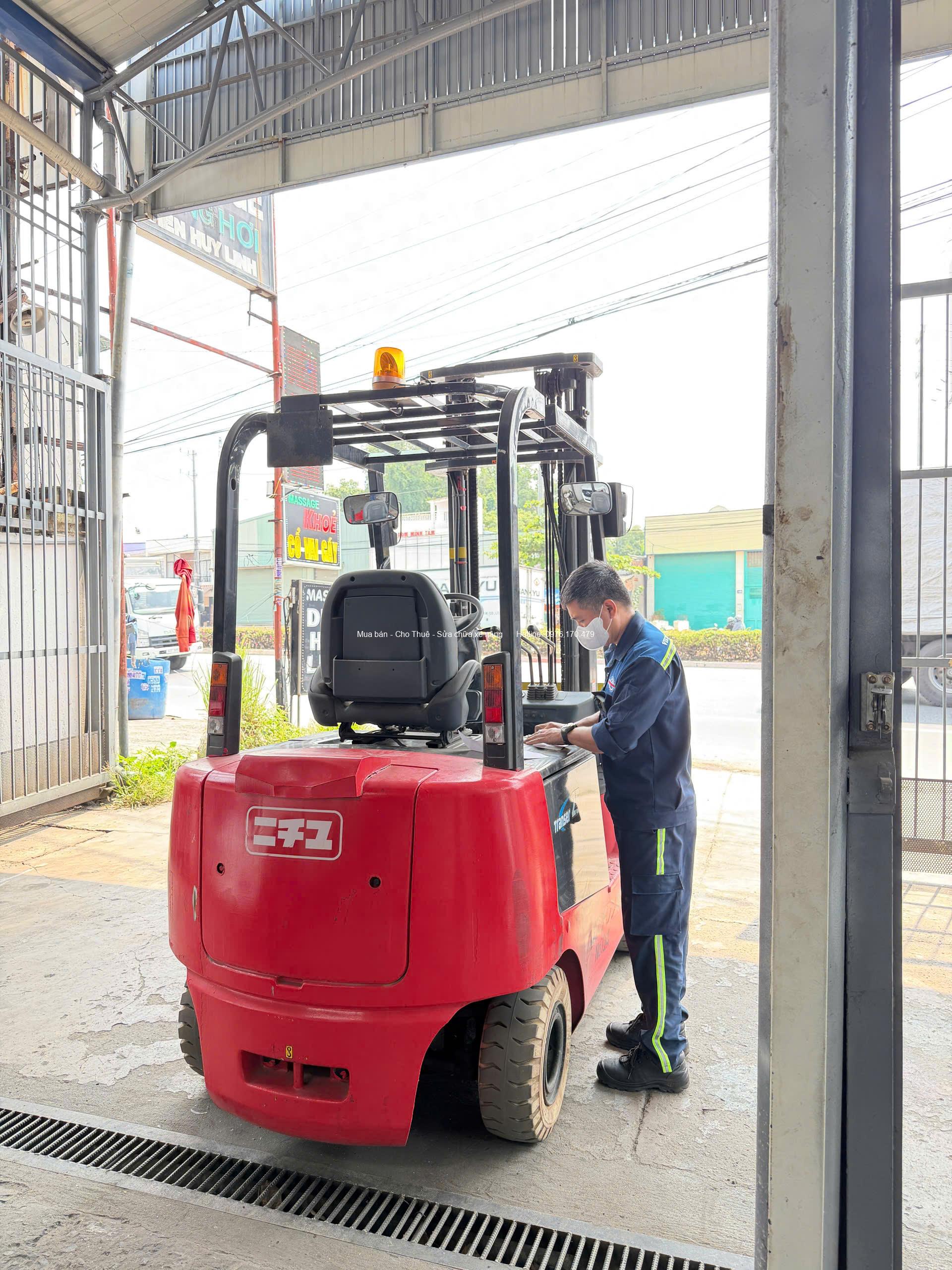 Xe nâng điện Nichiyu FB25-77 3 z7592247378897 b3fec6d5d5b65301fac0f0ef5aef302f